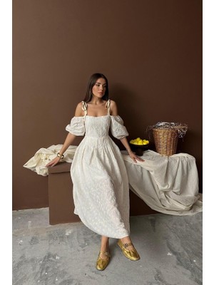 Emh Store Bej Omuzu Bağcıklı Balon Kollu Brode Elbise