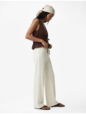 Koton Bürümcük Kumaş Beli Bağcıklı Geniş Paça Bol Pantolon