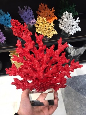 PremiumPort Şeffaf Kristal Takı, Zarif ve Parlak Tasarım, Şıklık ve Işıltı Sunar