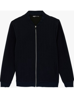 Koton Uzun Kollu Dokulu Kapitone Fermuarlı Mevsimlik Ceket