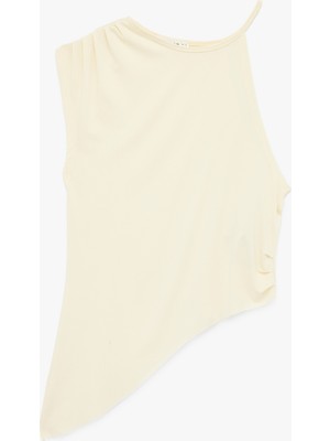 Koton Asimetrik Kesim Viskon Bisiklet Yaka Kolsuz Tişört