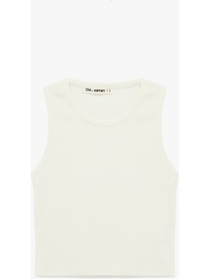 Koton Slim Fit Kolsuz Pamuklu Bisiklet Yaka Bluz