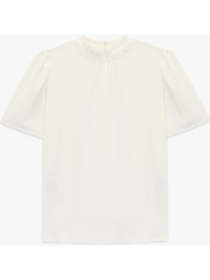 Koton Dantel Detaylı Kısa Kollu Bisiklet Yaka Bluz