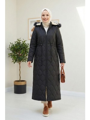 Kadın Içi Kürklü Kapüşonlu Siyah Kapitone Mont