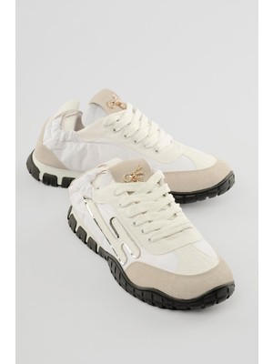 Mubiano Kadın Sneaker Paraşüt Toka Detaylı Lastik Arka Spor Ayakkabı Zephy Beyaz