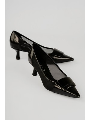 Mubiano Kadın Kroko Stiletto Toka File Detaylı Sivri Burun Topuklu Ayakkabı Arona Siyah