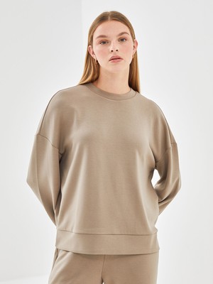 Lc Waikiki Yeni Sezon Bisiklet Yaka Oversize Kadın Sweatshirt