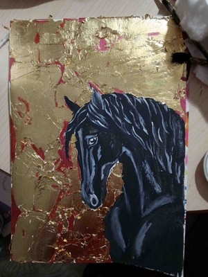 Altın Varaklı Siyah At Tablosu | El Yapımı Dekoratif Duvar Tablosu