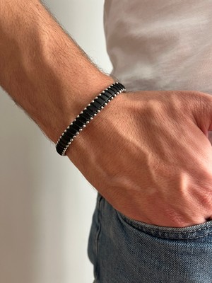 Fynbos Premium Hakiki Deri Gümüş Detaylı Erkek Mıknatıslı Bileklik - Özel Tasarım Şık Bileklik