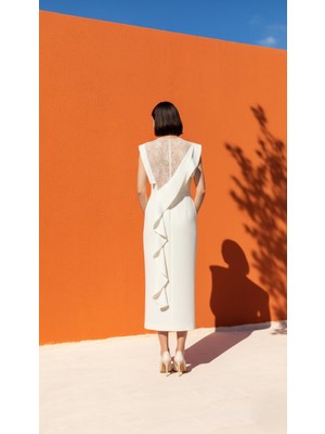 Kameya Zarif Dantel Geçişli Midi Elbise 25S40797