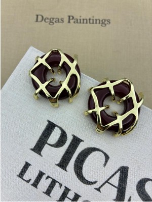 Hedef Bijuteri Bordo Renk Üzeri Gold Detaylı Yuvarlak Macaron Model Model Kemik Reçine Küpe