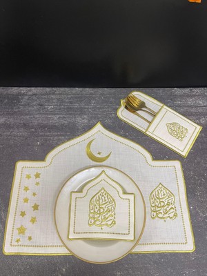 Nakışkonsept Kendınden Kaşıklıklı Ramazan Mubarek Nakış Işlemeli 12 Parça 6 Kişilik Yemek Takımı