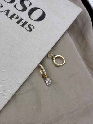 Hedef Bijuteri Gold Renk Zirkon Taşlı Ucu Oval Taş Sallantılı Halka Küpe CM170