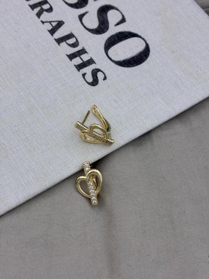 Hedef Bijuteri Gold Renk Içten Geçmeli Kalp Zirkon Taşlı U Form Küpe CM106