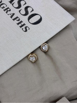 Hedef Bijuteri Gold Renk Zirkon Taşlı Kalp Model Çivili Küpe CM128