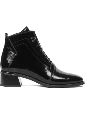 Celal Gültekin Kadın Siyah Bağcıklı Fermuarlı Rugan Deri Bot