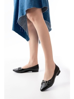 Sibel Gürel İNF-133 Siyah Taşlı Tokalı Günlük Kadın Babet