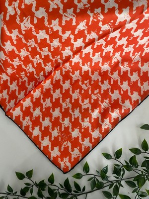 İpekhan Kazayağı Desen Ince Pamuk Eşarp