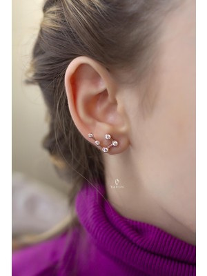 By Barun Beş Taş Beyaz 925 Ayar Tasarım Küpe-Rose