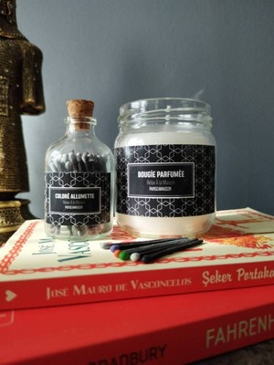 PremiumPort Çiftli Siyah Beyaz Çizgili Renkli Koku ve Kibritli Mum Seti