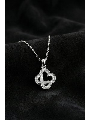 Erdobia 925 Ayar Gümüş Rodyum Kaplama Zirkon Taşlı Kelebek Detaylı Yonca Kolye