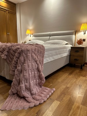 Doğuş Peluş Halı Modern Line Pembe Peluş Yatak Ucu Runner