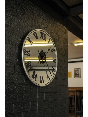 PremiumPort Gümüş Gri Aynalı Roma Rakamlı Duvar Saati, Şık ve Modern Tasarım