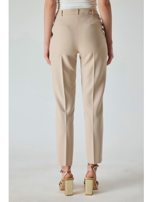 Fever Gold Aksesuarlı Havuç Kesim 12047