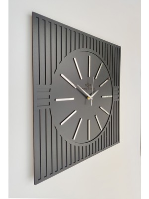 PremiumPort Kare Çizgi Desenli Gümüş Pleksi Siyah ve Gümüş Duvar Saati
