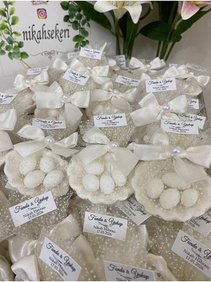 Siyah Lale Istiridye Fıstık Şekerli Nikah, Söz, Nişan Hediyelik - 50 Adet