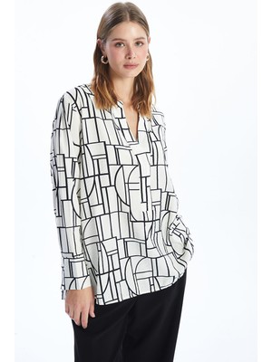 Lc Waikiki Yeni Sezon Bağlamalı Yaka Desenli Bluz