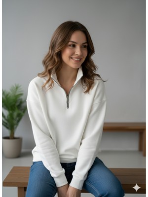 Beyaz Yarım Fermuarlı Sweet