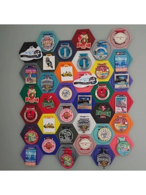 Print3dTr Modüler Altıgen Madalya Sergileme Standı - Mıknatıslı Petek Tasarım Madalya Askısı ve Panosu