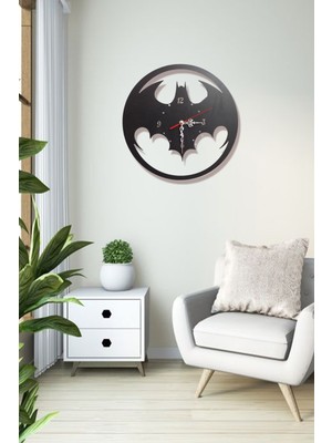 PremiumPort Ahşap Batman Figürlü Çocuk Odası Duvar Saati 40X40 cm
