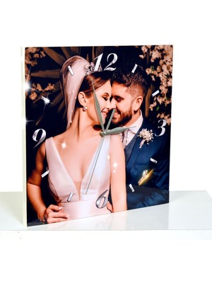 PremiumPort Kişiye Özel 30X30 cm Kristal Duvar Saati, Şık ve Modern Tasarım