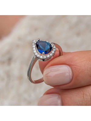 Fumeyabi Gümüş Damla Safir Taşlı Kadın Yüzük