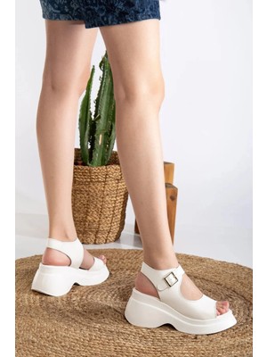 Miss Zülüf Kadın Butterfly Yuksek Taban Sandalet