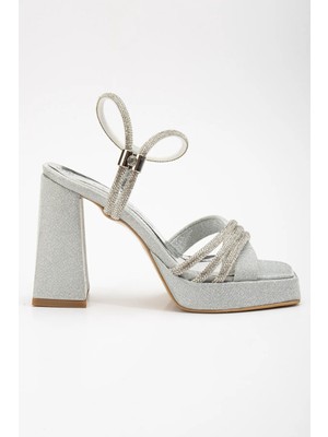 Miss Zülüf Kadın Taş Bieli Simli Malzeme Topuklu Sandalet