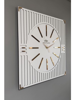 PremiumPort Şık Çizgi Desenli Beyaz ve Gold Kare Duvar Saati 50X50CM