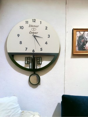 PremiumPort Ahşap Dekoratif Duvar Saati, Sarkaçlı Tasarım, Şık ve Modern Saat