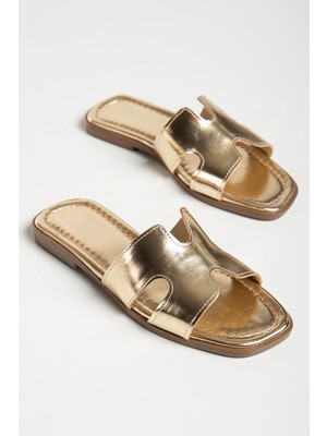 Miss Zülüf Kadın Altın Renk Günlük Terlik Ortopedik Taban ile Konforlu Kullanım İçin Tasarlandı