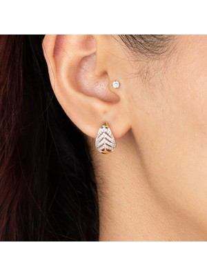 Xuping Xupıng Özel Seri 18K Tasarım Zirkon Taşlı Yaprak Model Küpe