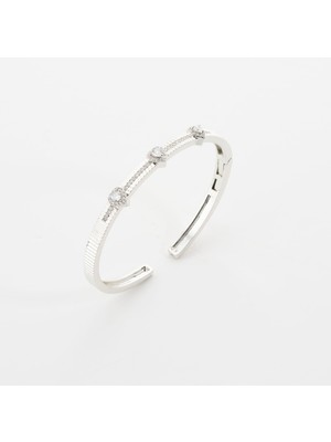 Zuum Özel Seri Zirkon Taşlı Kalp Detay Gümüş Renk Kelepçe Bileklik