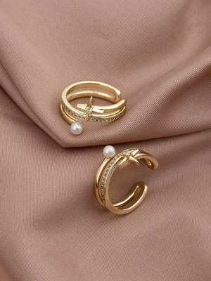 Zuum Xupıng Özel Seri 14K , Gold , Sarı Renk Yıldız İnci Model Kıkırdak Çelik Küpe