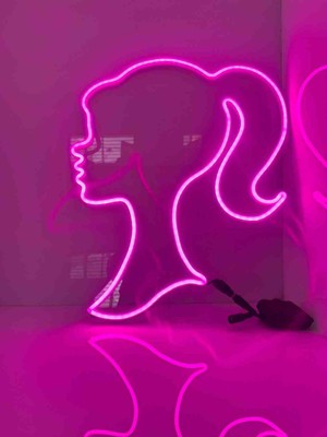Kamer Neon LED Işıklı Barbie 40 cm
