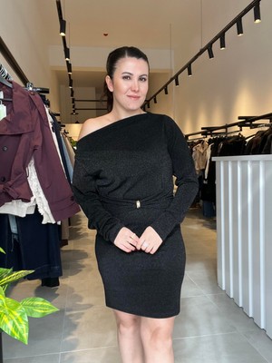 Patuta Butik Siyah Sim Detaylı Elbise