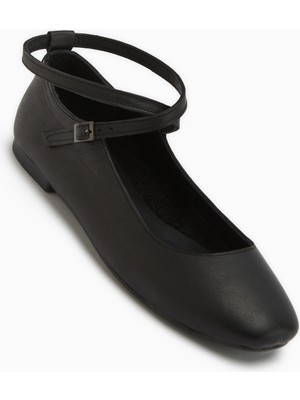 Limoya Ameli Hakiki Deri Siyah Çapraz Bantlı Balerin Kadın Ayakkabısı