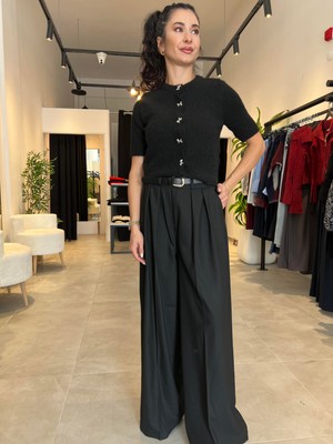 Patuta Butik Siyah Kemer Detaylı Palazzo Pantolon