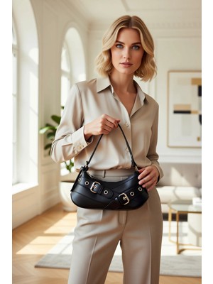 Benerly Kadın Kuşgözü Detaylı Kemer Toka Fermuarlı Baget Omuz Çanta Ayarlanabilir Askılı Parlak Yüzeyli