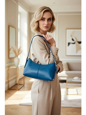 Benerly Kadın Görünümlü Ayarlanabilir Askılı Oval Omuz Çantası Fermuarlı Kapanma Detaylı